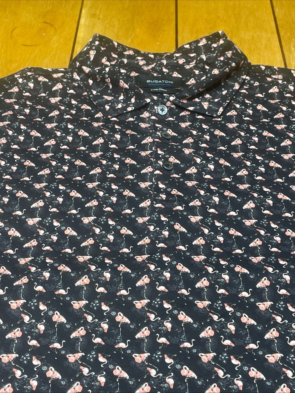 Bugatchi OooCotton 8 Way Tech Black Polo with Pink Flamingo Motif Size Large - Picture 4 of 16